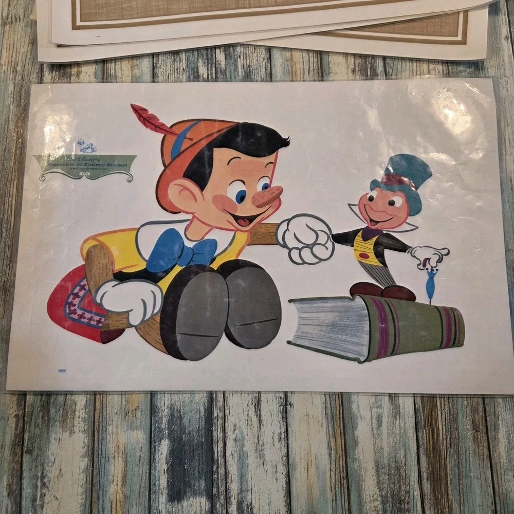 Set Of 4 Vintage Plastic Reversible Mickey Mouse And Friends Placemats